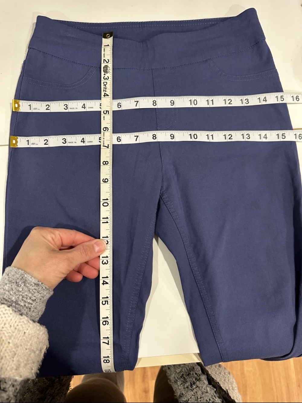 Soft Surroundings Blue Pull On Stretch Pants Ankle Style 3AC10 Size Petite XS - Picture 12 of 12